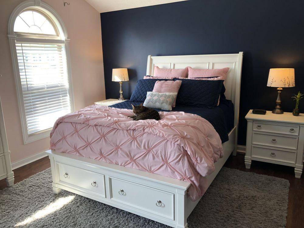 Navy Blue and Pink bedroom (saramood.ir)