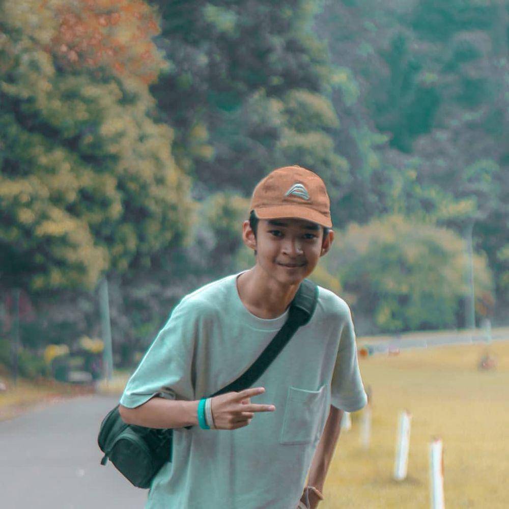 Raza Adhanzio (instagram.com/razadhank/)