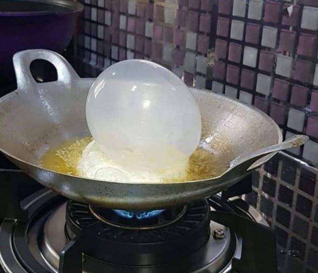 potret apes menggoreng (Twitter.com/FOOD_FESS)