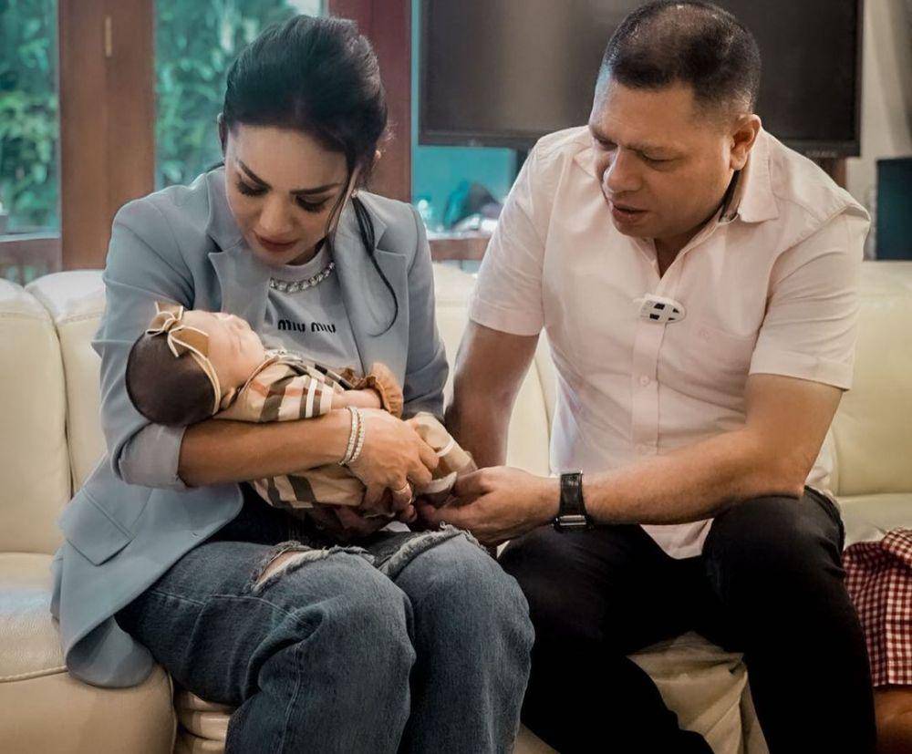 potret Raul Lemos dan Ameena (instagram.com/krisdayantilemos)