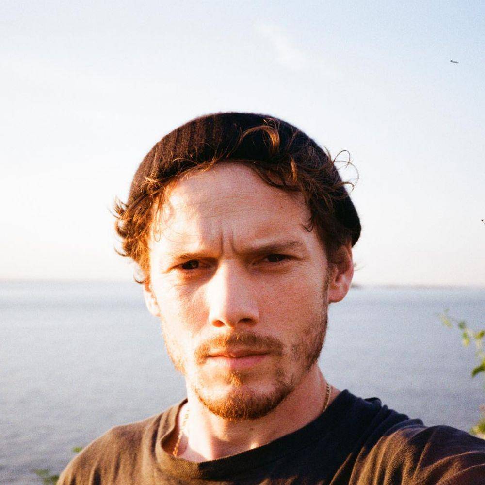 Anton Yelchin (instagram.com/antonyelchinphoto)