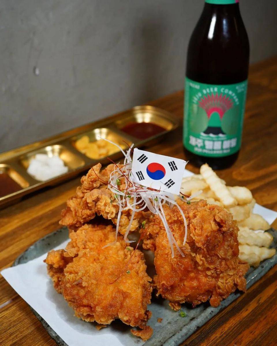 OBP (instagram.com/obp.hk)