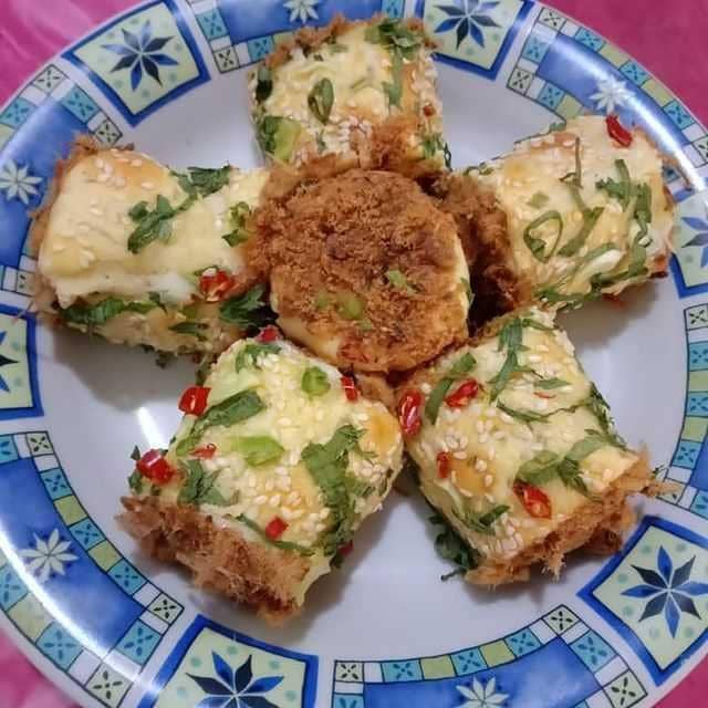 roti gulung abon (instagram.com/thufatunkhasanah)