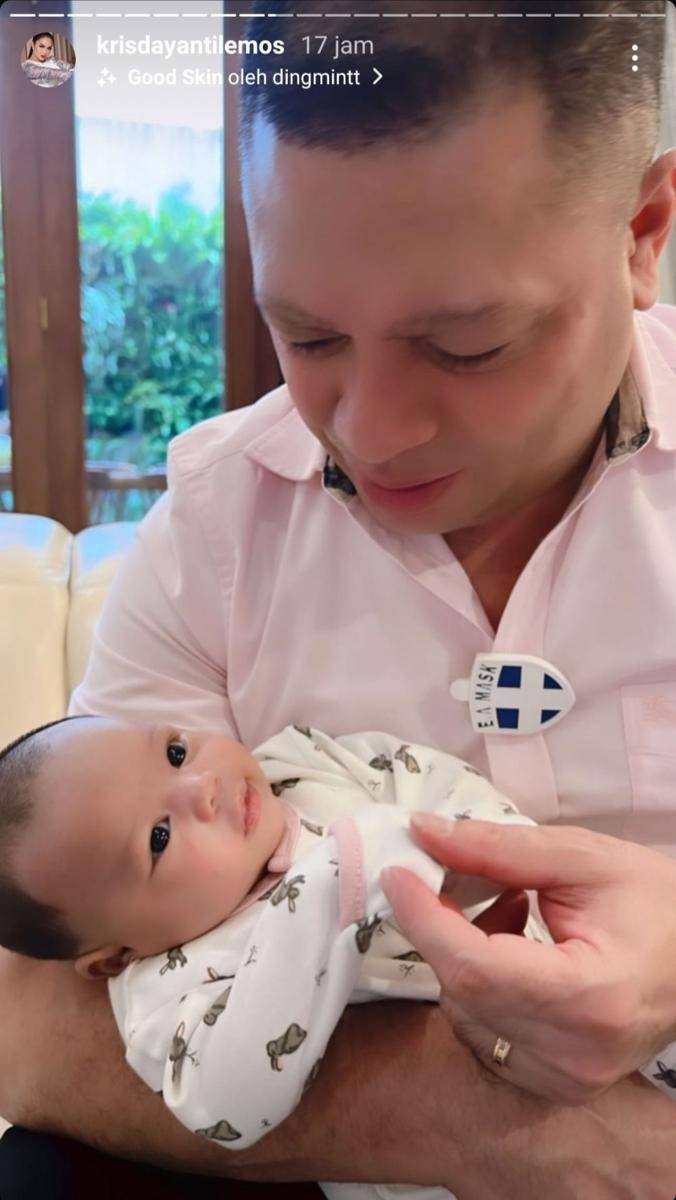 potret Raul Lemos dan Ameena (instagram.com/krisdayantilemos)