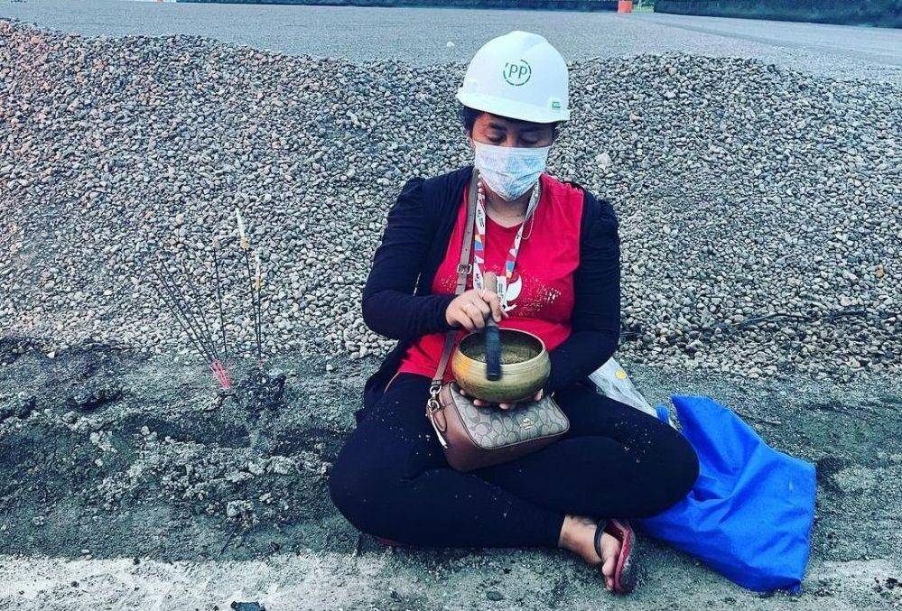 potret Rara Istiani Wulandari (instagram.com/rara_cahayatarotindigo)