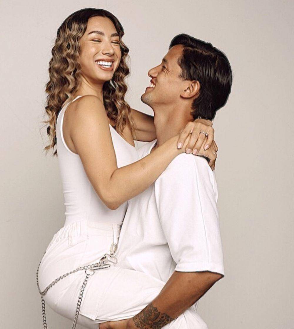 potret Irfan Bachdim dan Jennifer (instagram.com/jenniferbachdim)