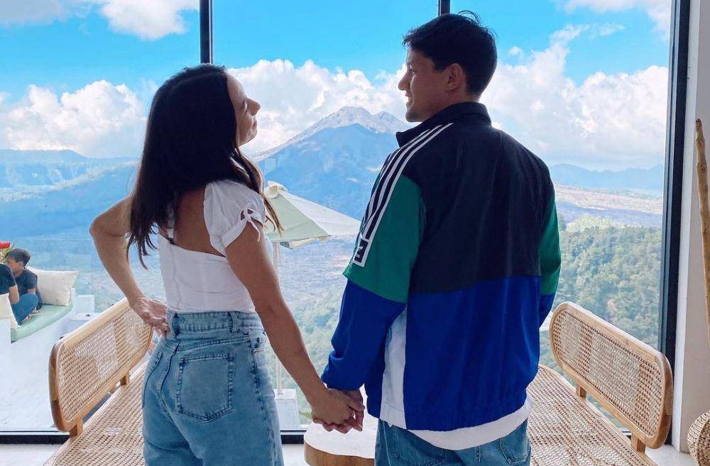 potret Irfan Bachdim dan Jennifer (instagram.com/jenniferbachdim)