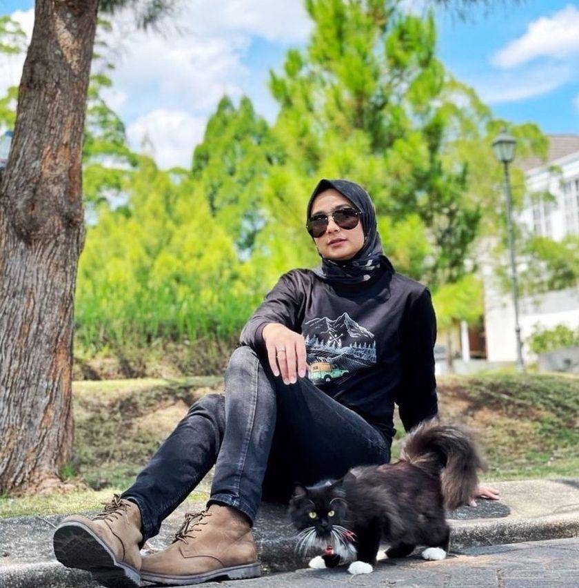 Sonya Fatmala (instagram.com/sonyafatmala)