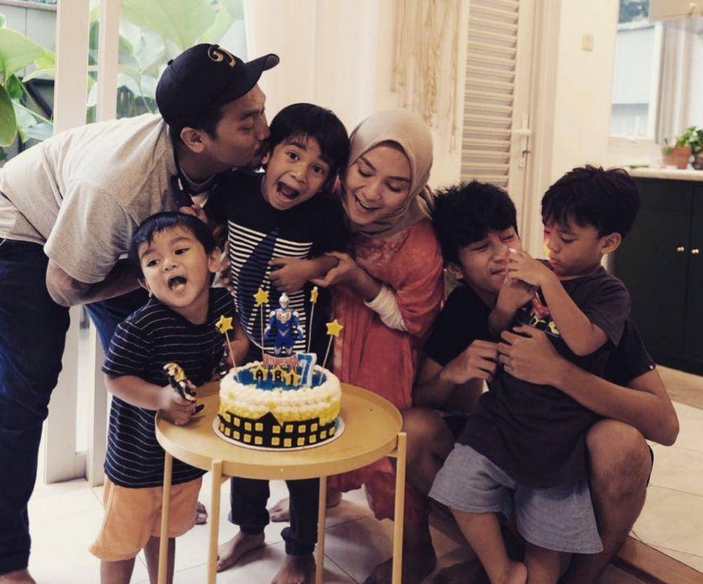 keluarga Enno Lerian (instagram.com/ennolerian_)