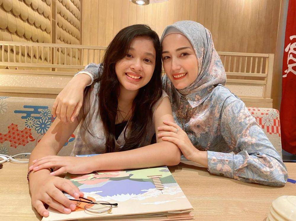 potret Adelia Pasha dan Shakiena Azalea (instagram.com/adeliapasha)