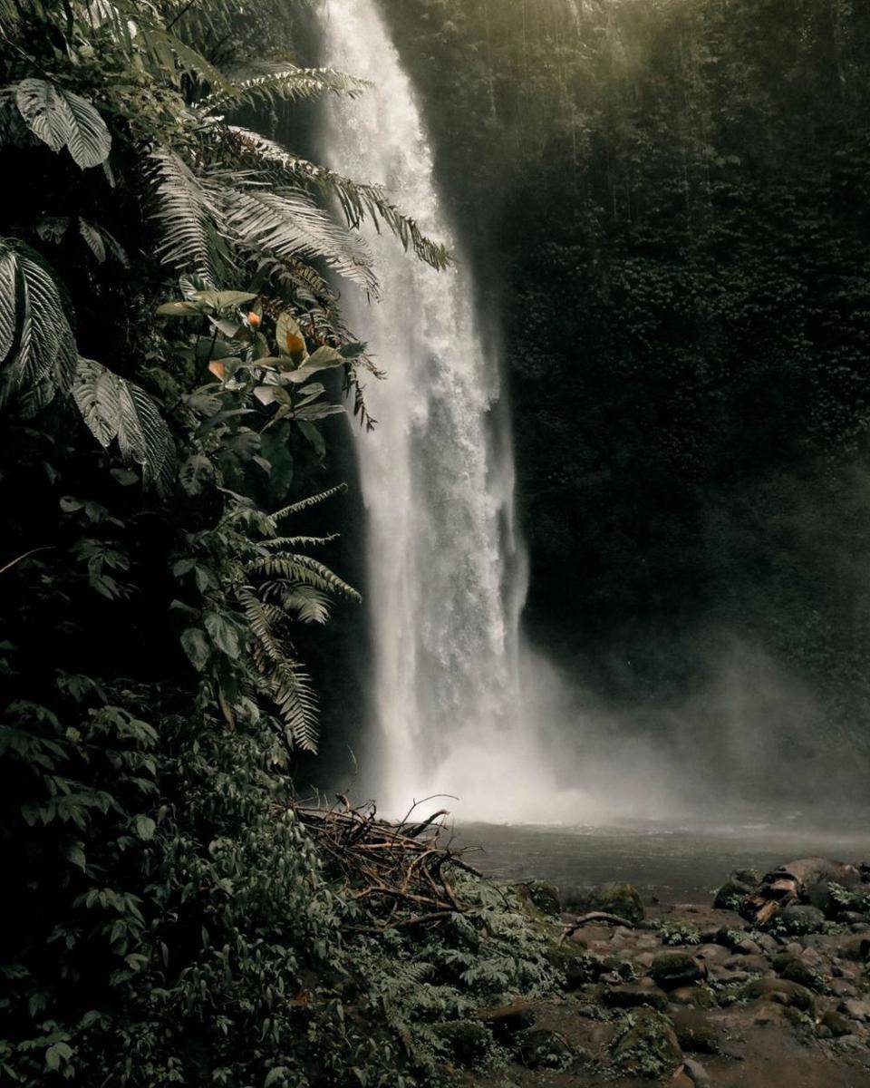 potret pesona Air Terjun Nungnung (instagram.com/sumaartdy)