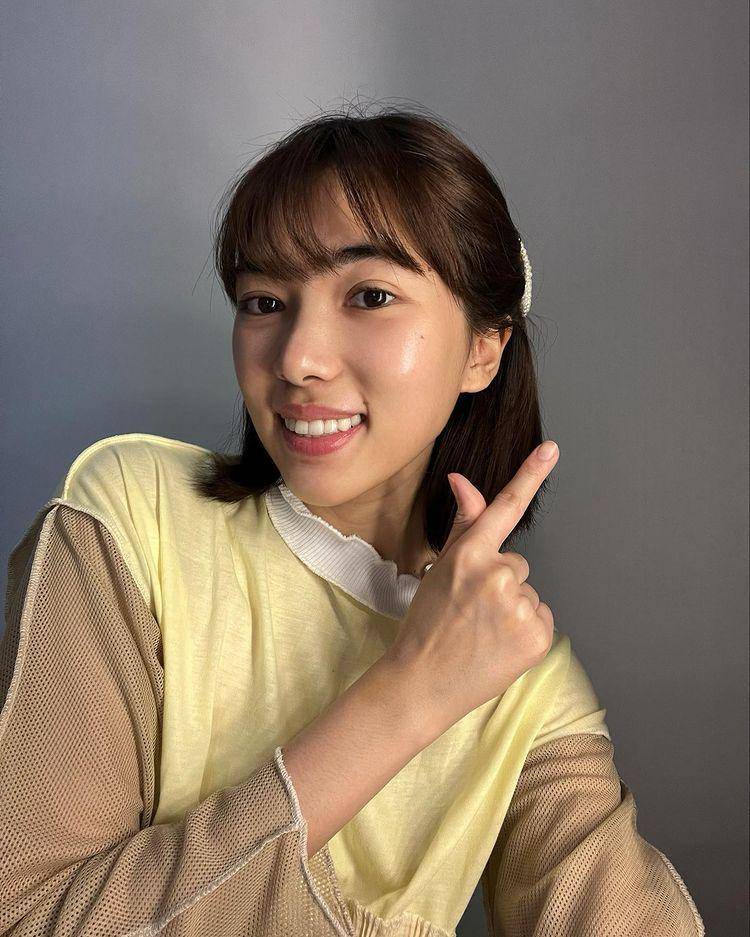 Isyana Sarasvati (instagram.com/isyanasarasvati)