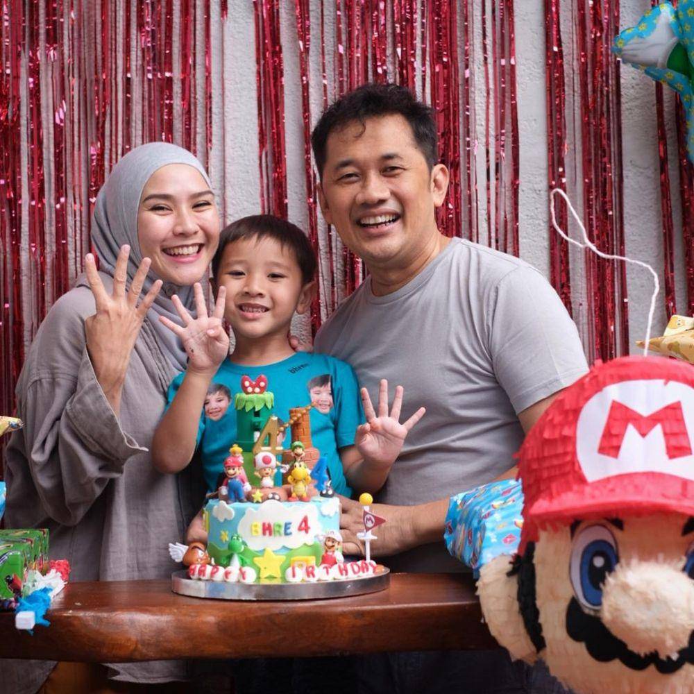 keluarga Zaskia Adya Mecca (instagram.com/zaskiadyamecca)