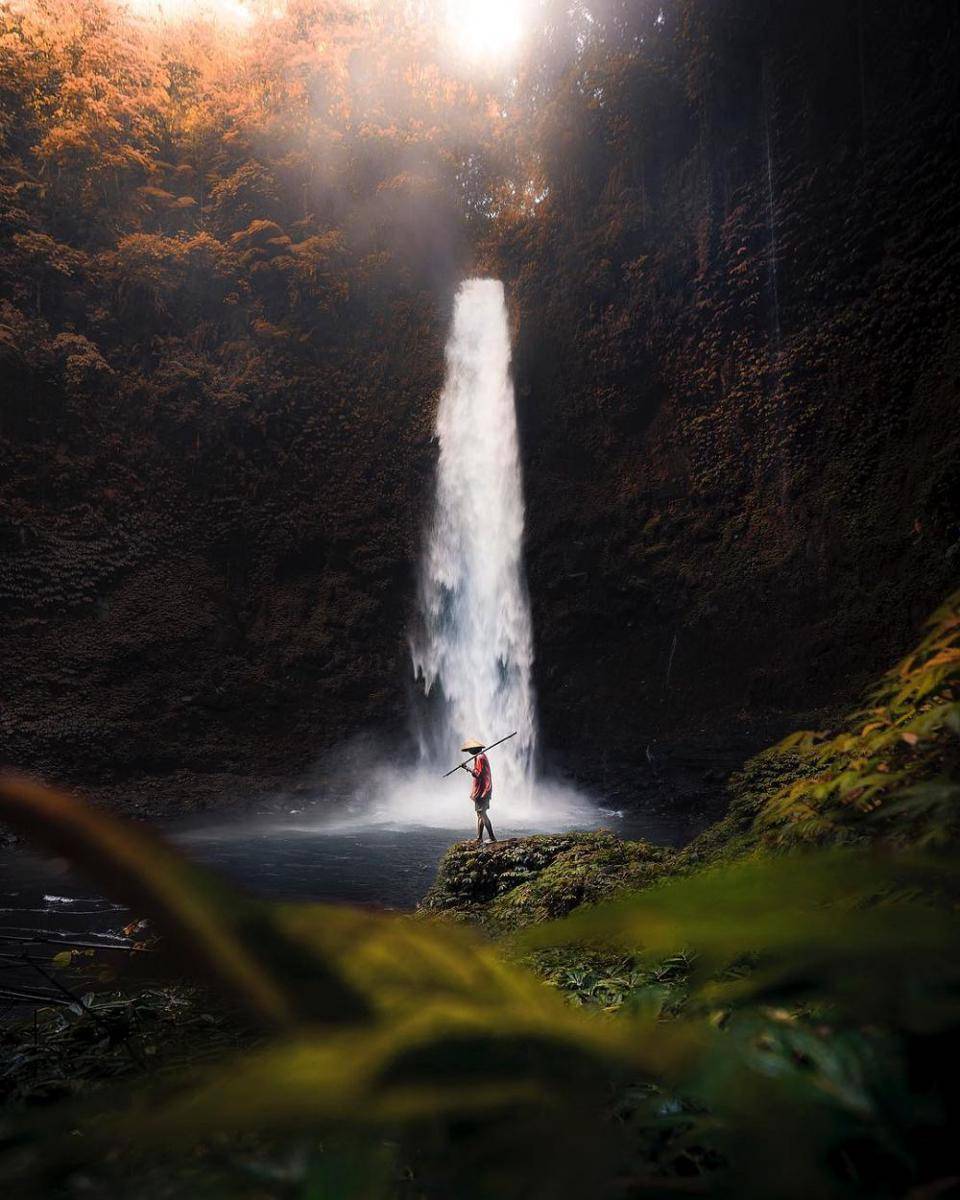 potret pesona Air Terjun Nungnung (instagram.com/lifewithelliott)