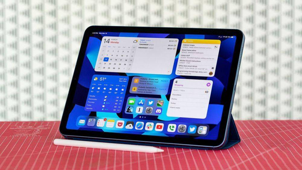 ilustrasi desain dan layar iPad Air 5 (theverge.com)