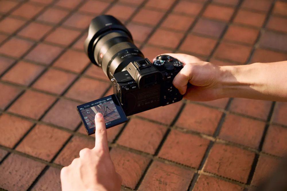 5 Kamera Terbaik Sony untuk Foto dan Video di 2022