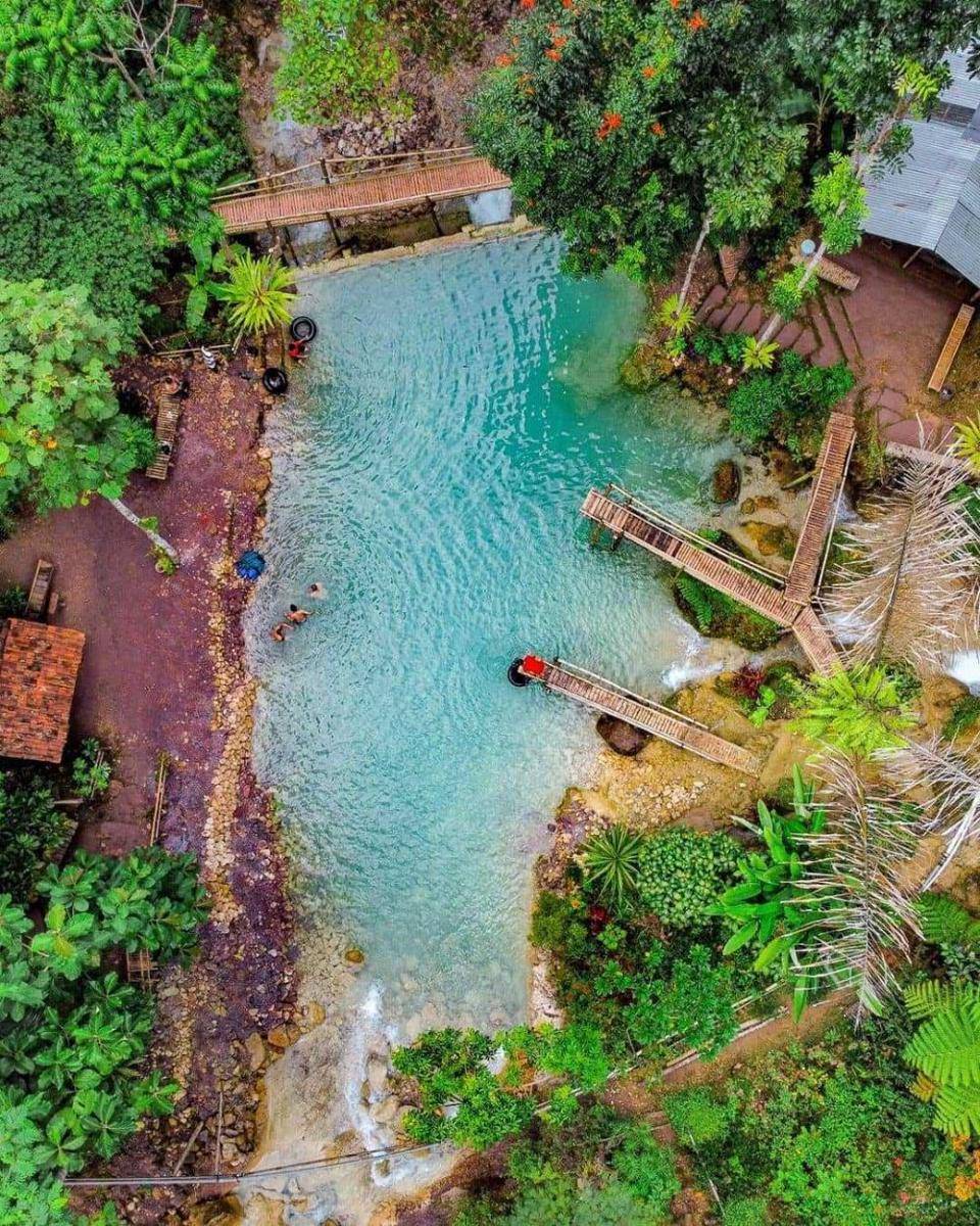 Air Terjun Kembang Soka (instagram.com/hajar_prasetyo)