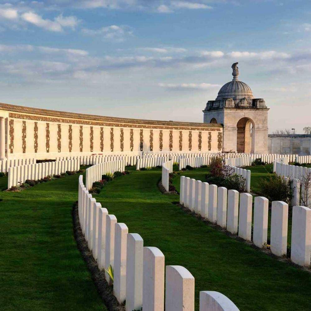Tyne Cot Cemetery (Instagram.com/mmp1917)