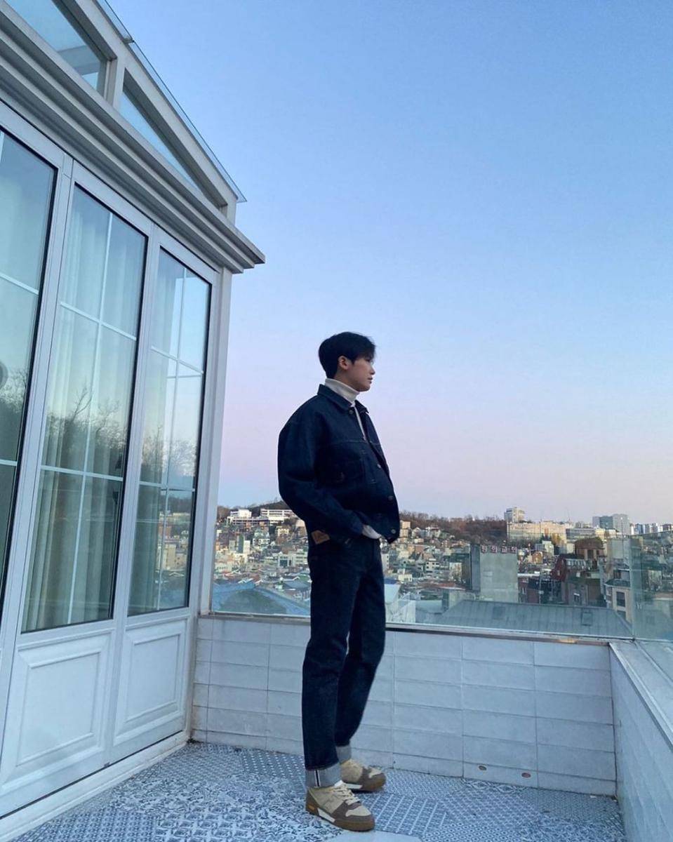 OOTD Park Hyung Sik (instagram.com/phs116)