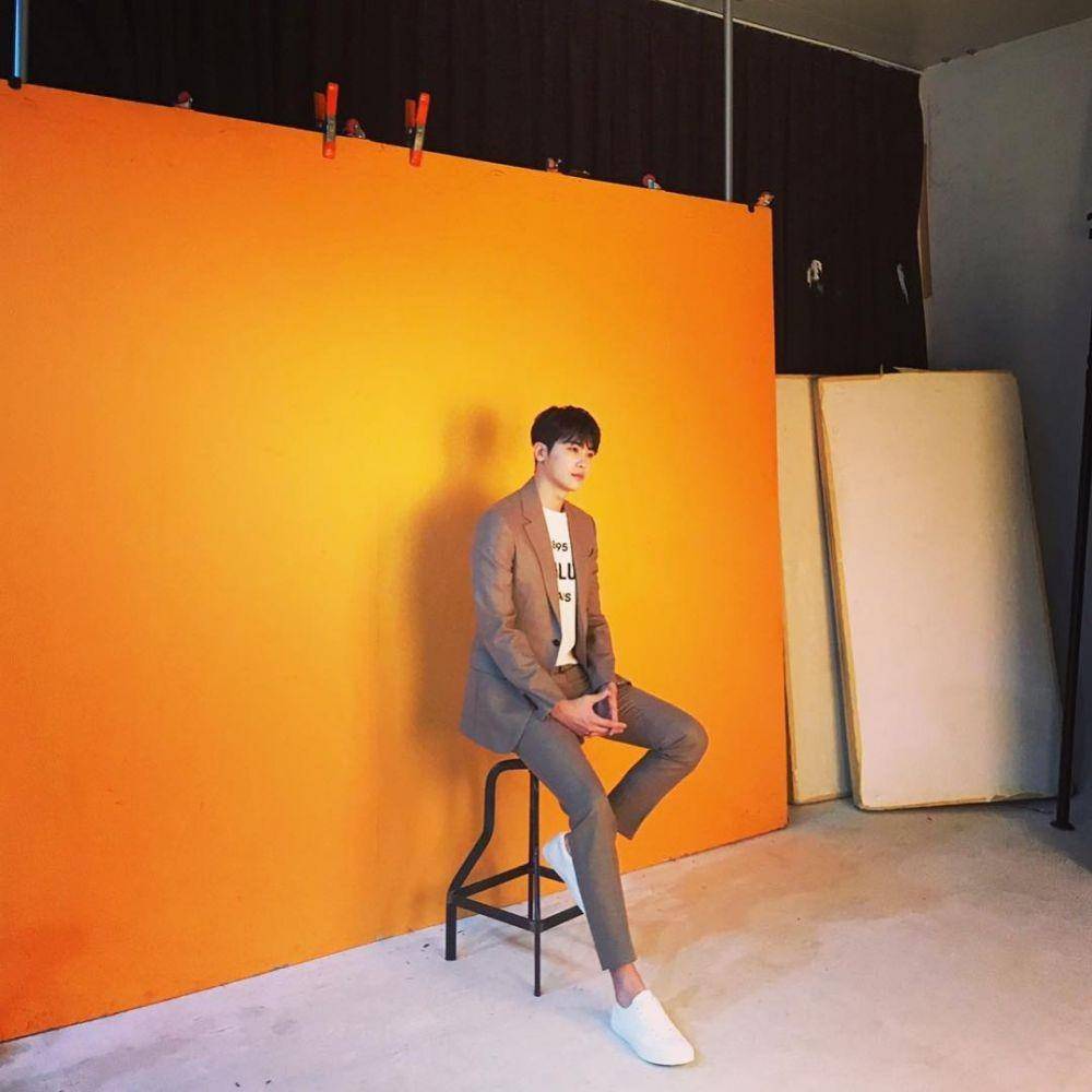 OOTD Park Hyung Sik (instagram.com/phs116)
