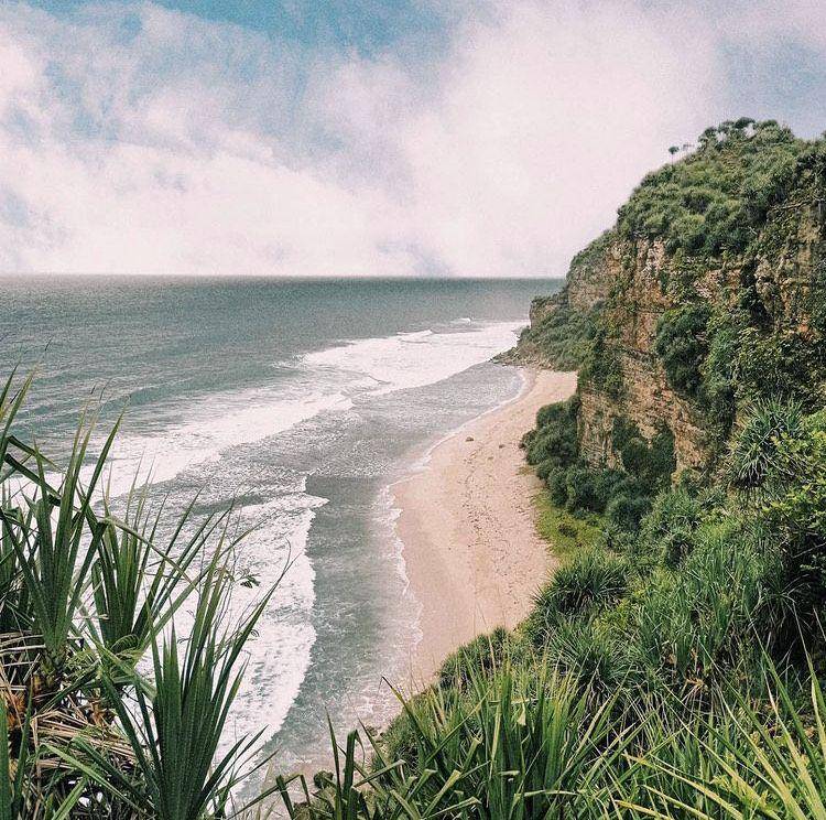 Pantai Seruni (instagram.com/mhmmdjzli)