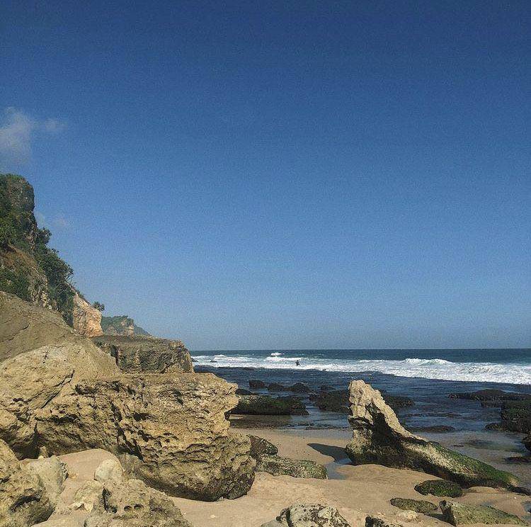 Pantai Seruni (instagram.com/erincicilia)