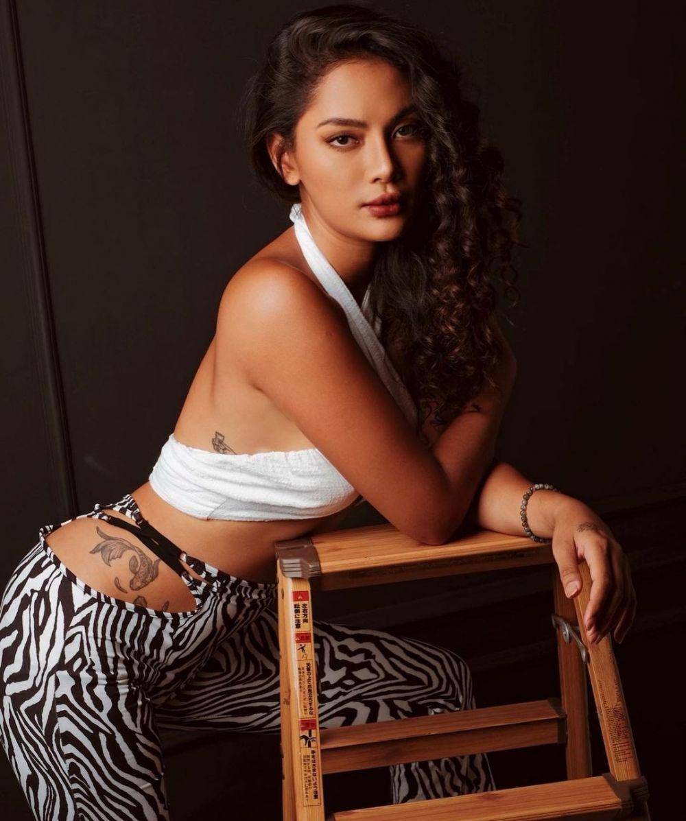 Erika Carlina (instagram.com/eri.carl)