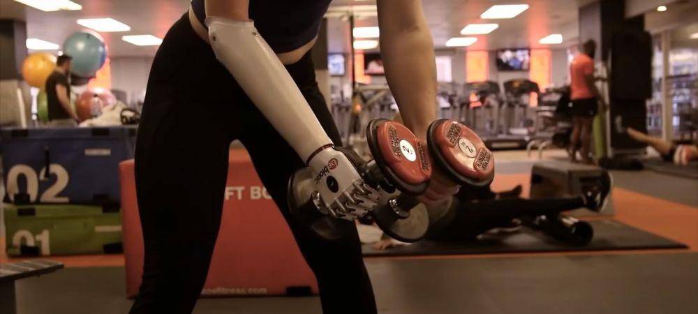 potret tangan prostetik dari BeBionic (youtube.com/Invenstions Wolrd)