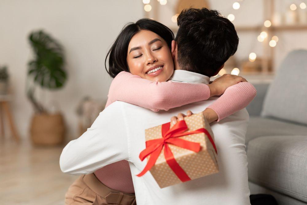 5 Tips Kasih Hadiah Ulang Tahun buat Si Dia