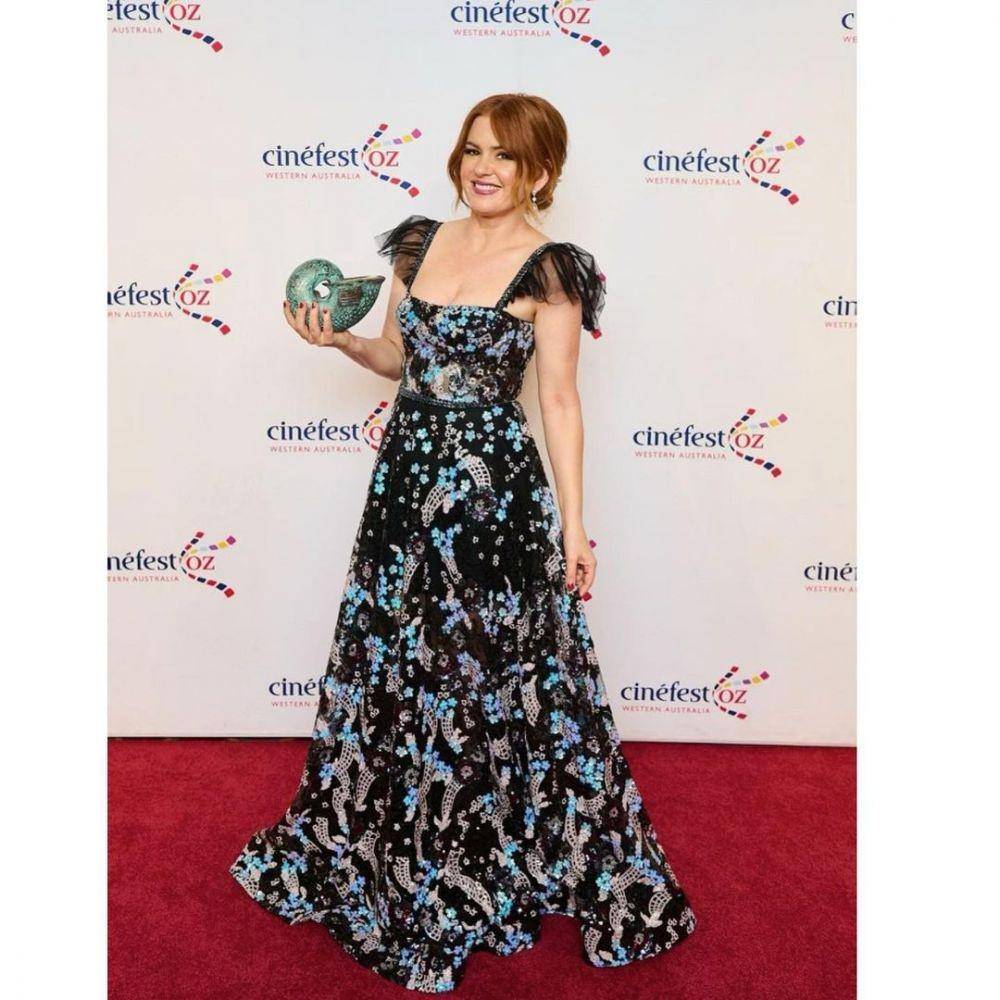 potret Isla Fisher (instagram.com/islafisher)