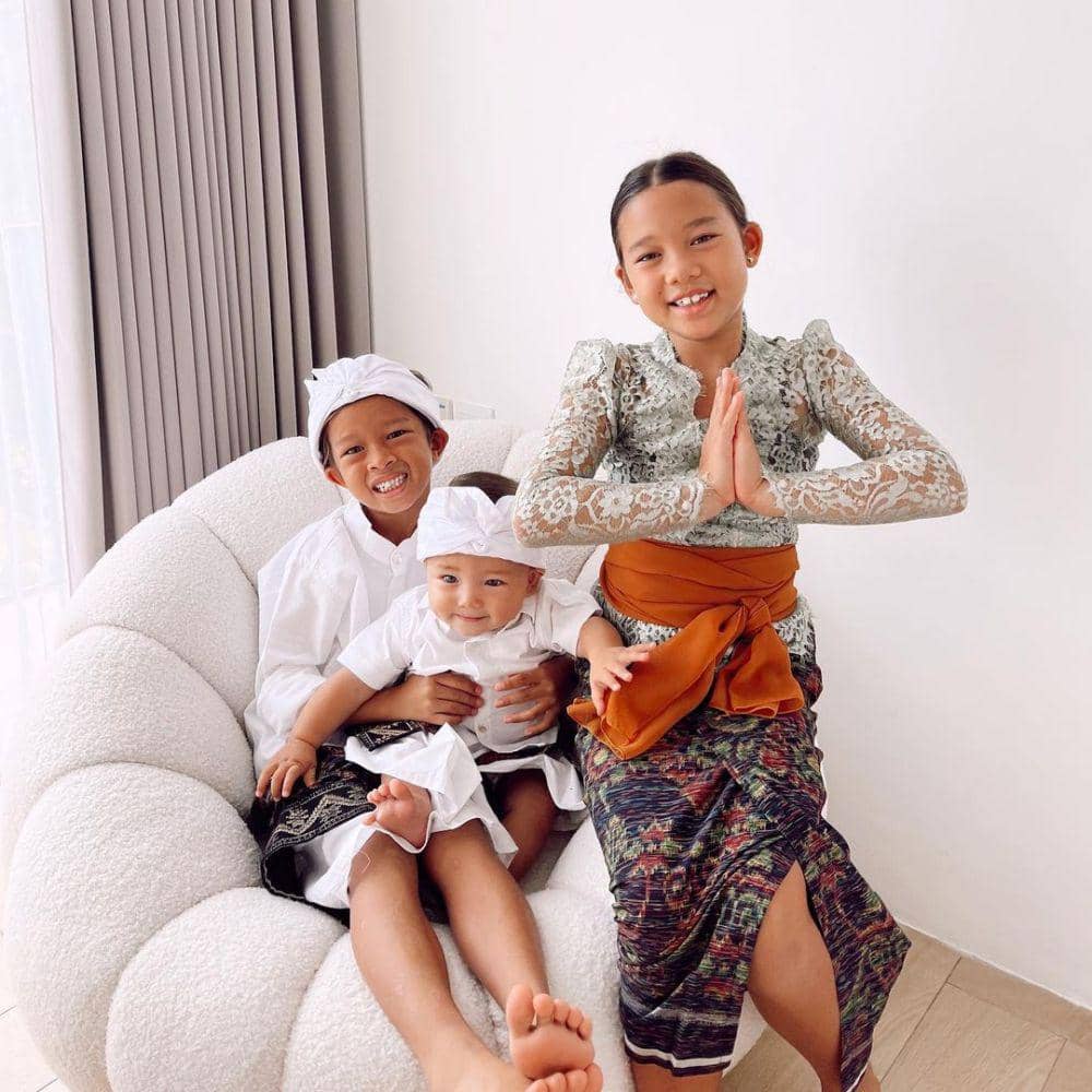 potret Kiyomi, Kenji, dan Kiyoji (instagram.com/kiyojikaynenbachdim)