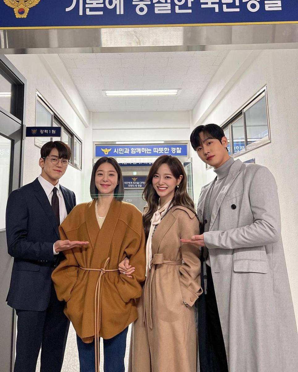 potret di balik layar drama A Business Proposal (instagram.com/clean_0828)
