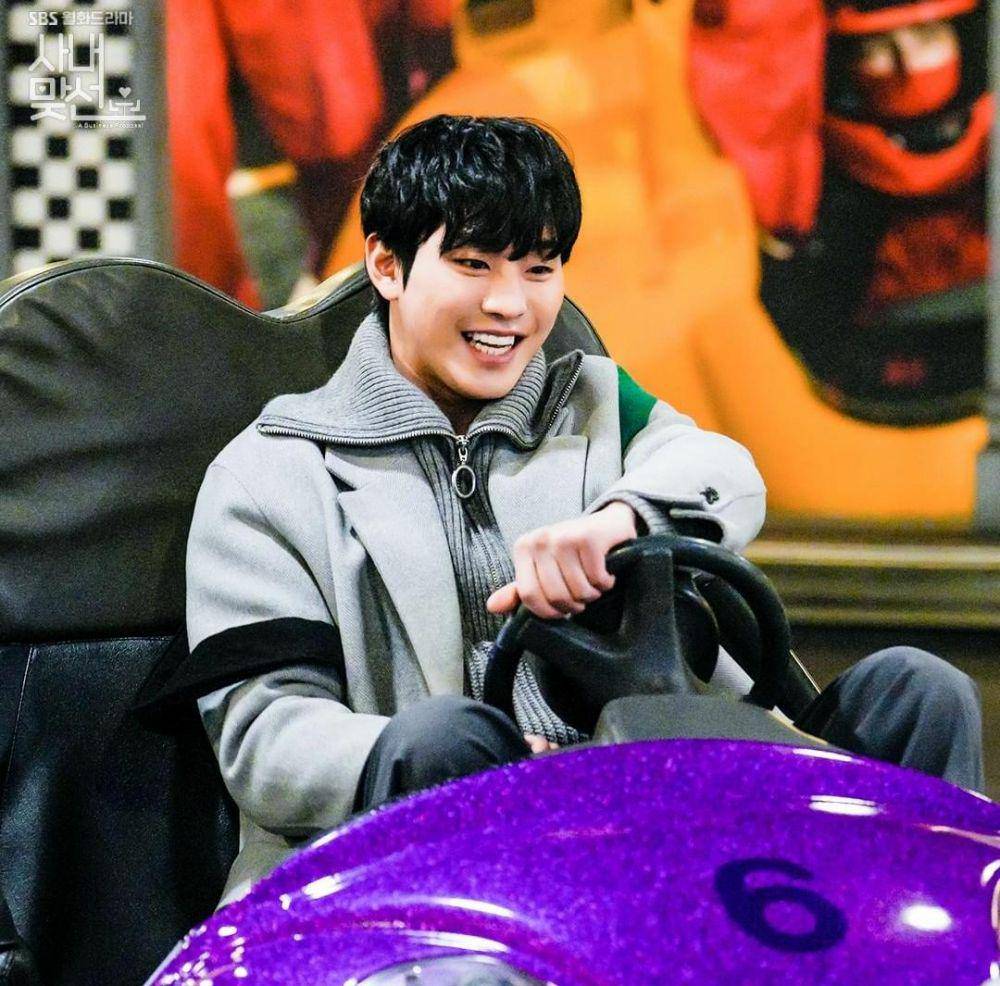 Ahn Hyo Seop di drama Business Proposal (instagram.com/sbsdrama.official)
