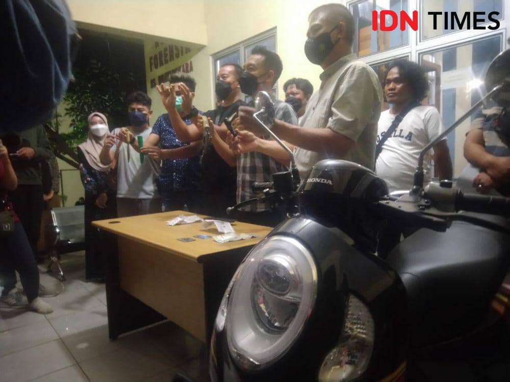 Seorang begal di Bandar Lampung meninggal dunia tertembak polisi. (IDN Times/Tama Yudha Wiguna)