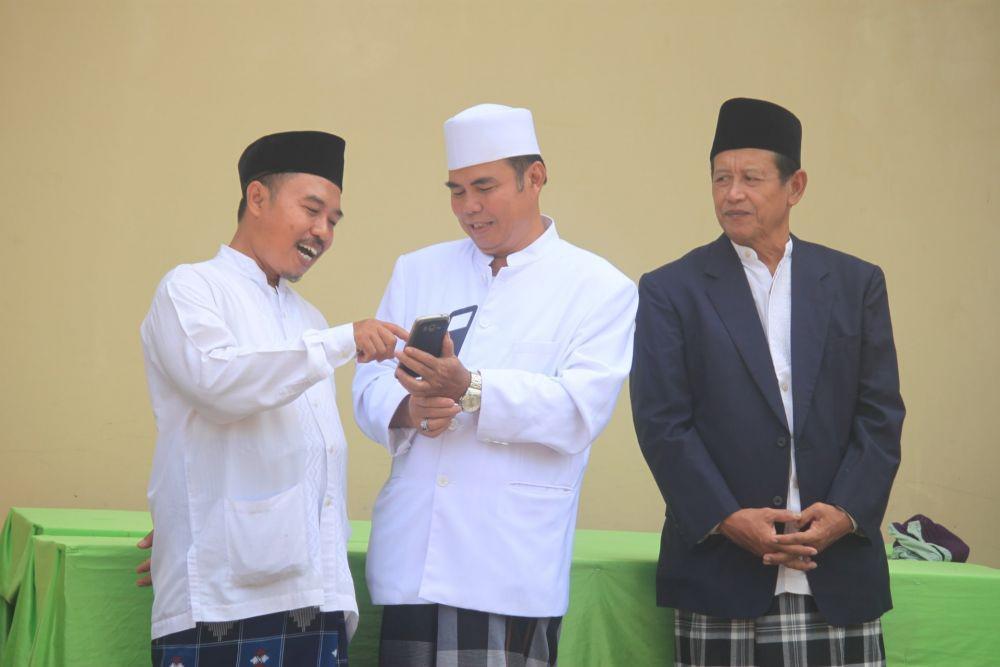 10 Jenis Peci yang Bikin Pria Tampil Makin Keren di Bulan Ramadan