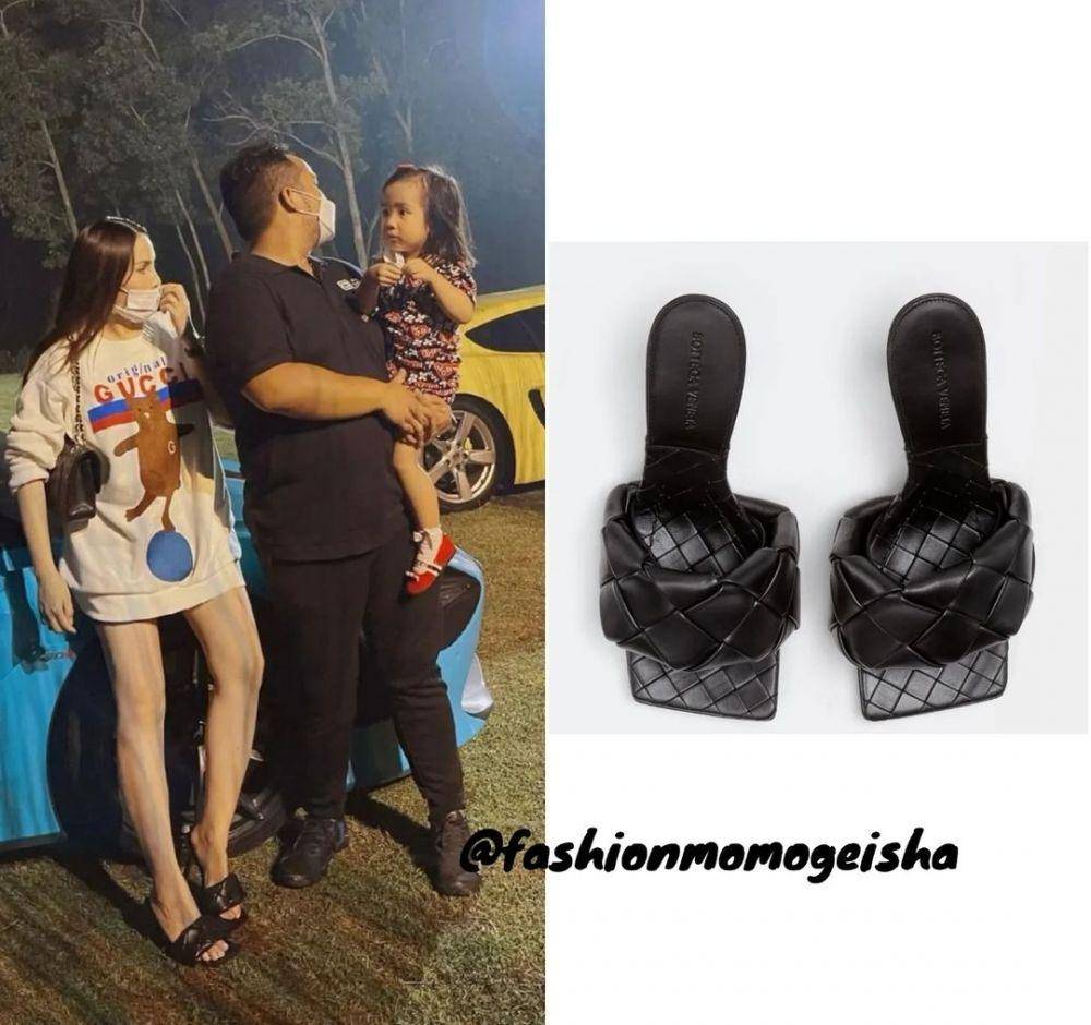 harga sendal Momo Geisha (instagram.com/fashionmomogeisha)