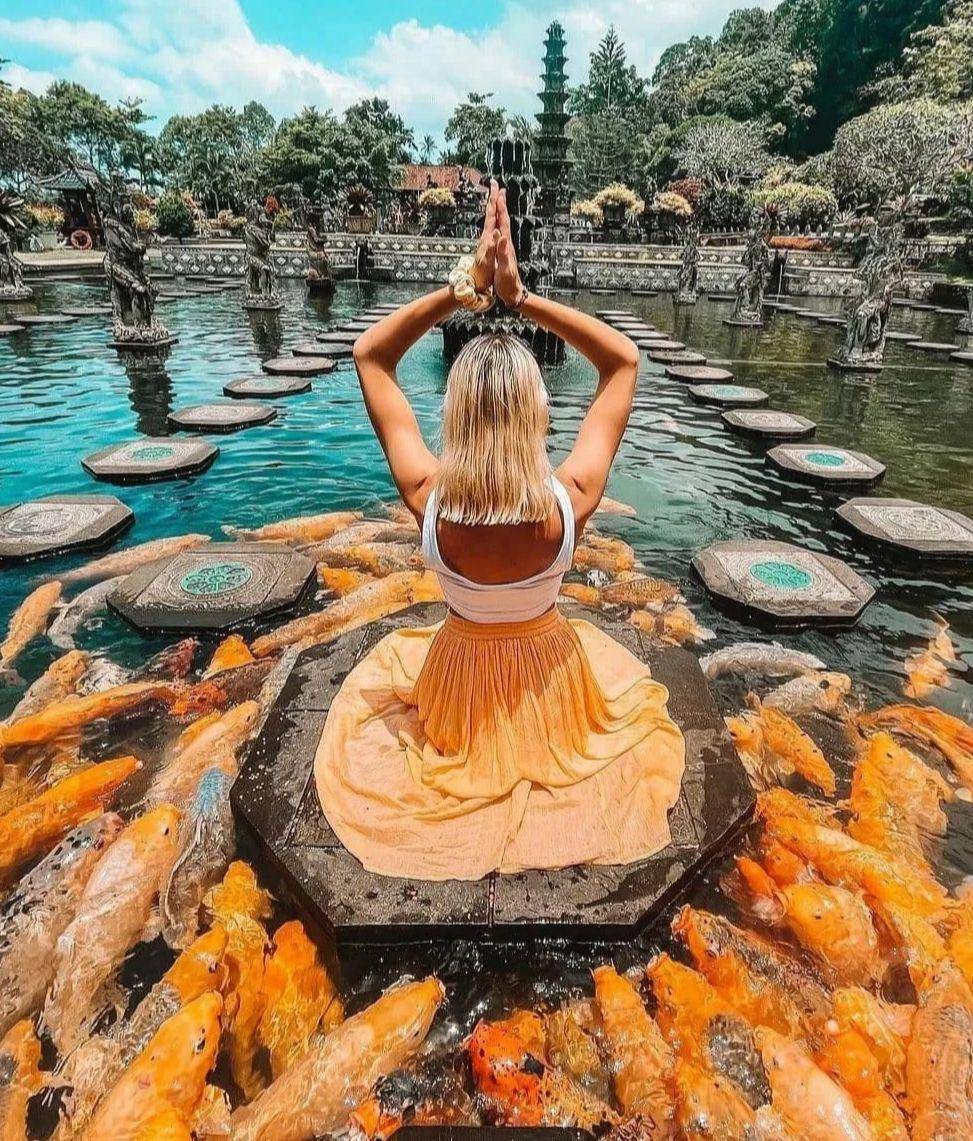 Tirta Gangga (instagram.com/c.catalina2000)