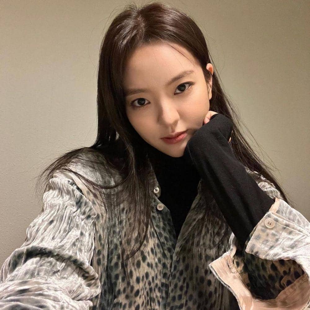 Nam Sang Ji (instagram.com/sangjisangji)