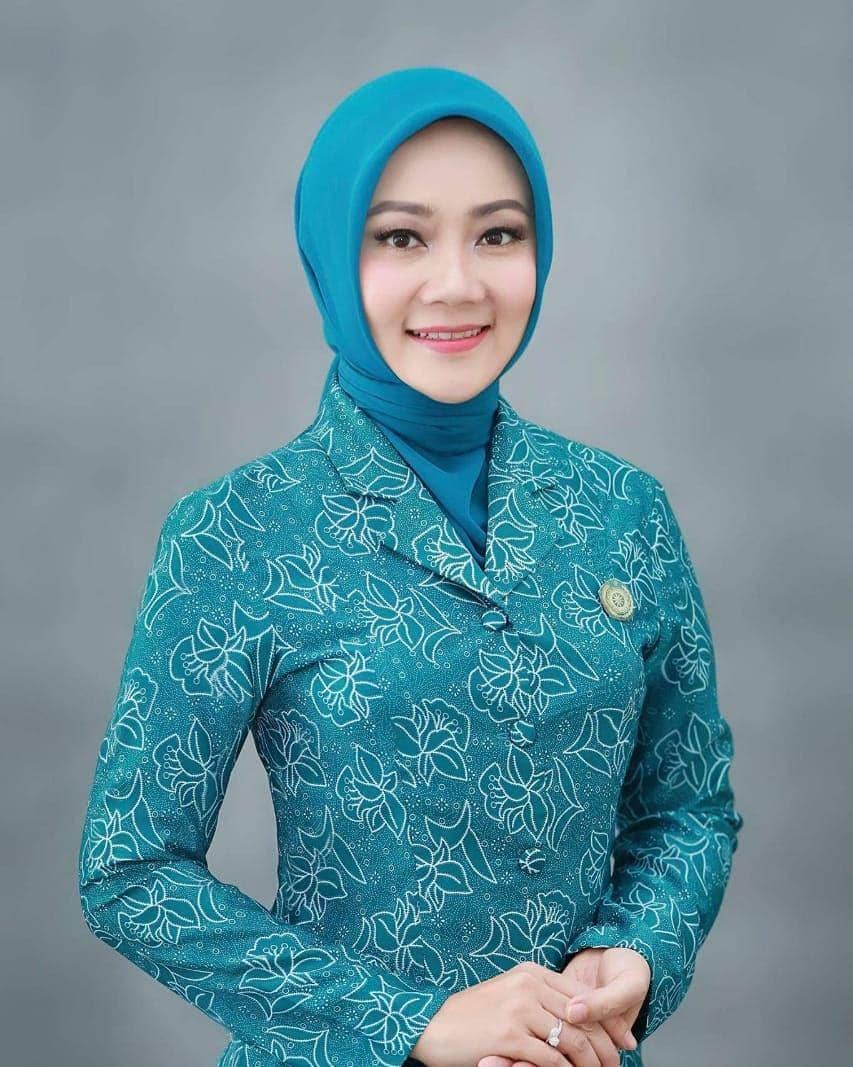 Atalia Praratya (instagram.com/ataliapr)