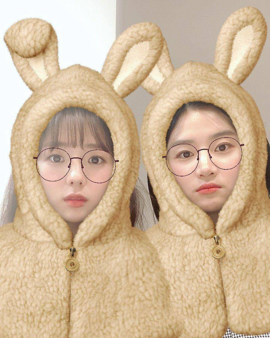 Chae Soo Bin dan Park Ju Hyun (instagram.com/charmgirl_1005)
