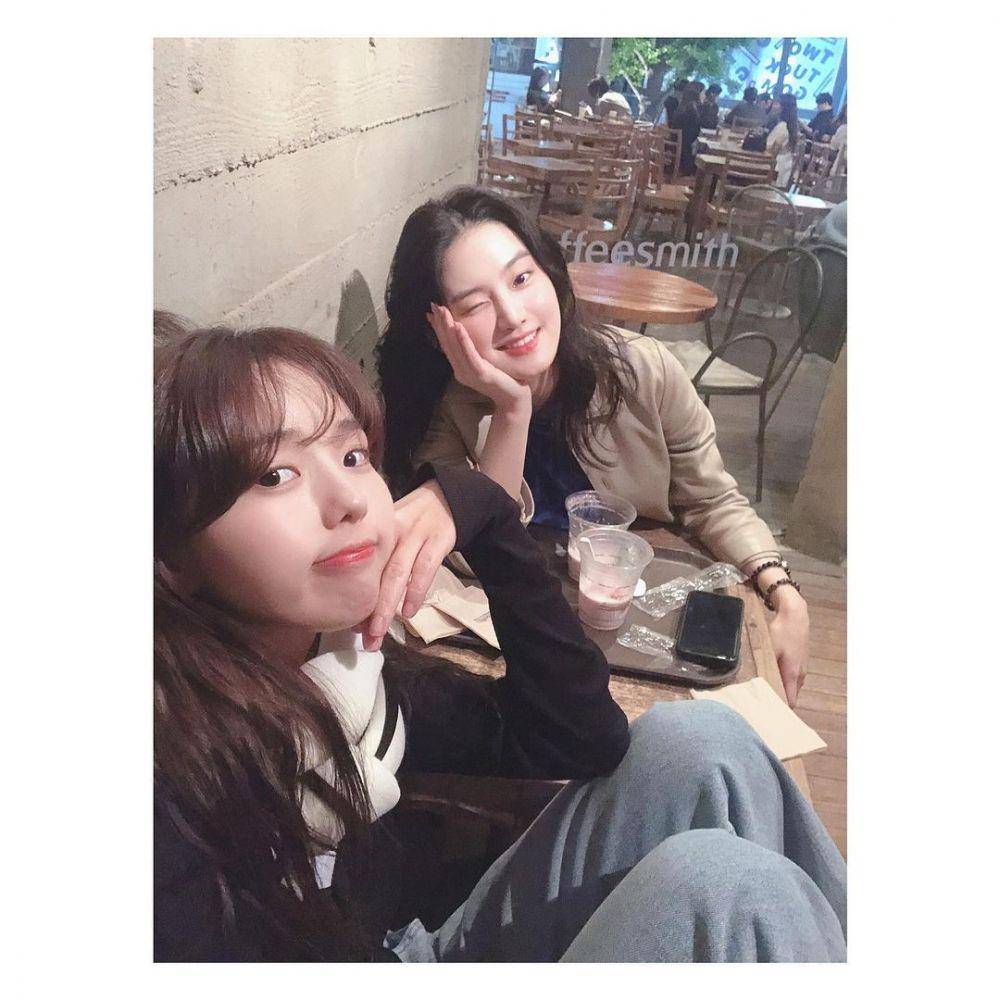 Chae Soo Bin dan Park Ju Hyun (instagram.com/charmgirl_1005)