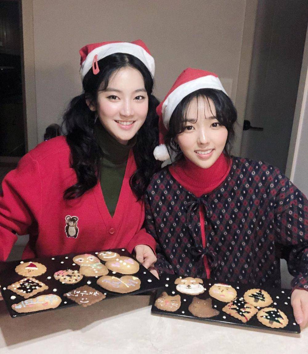 Chae Soo Bin dan Park Ju Hyun (instagram.com/charmgirl_1005)