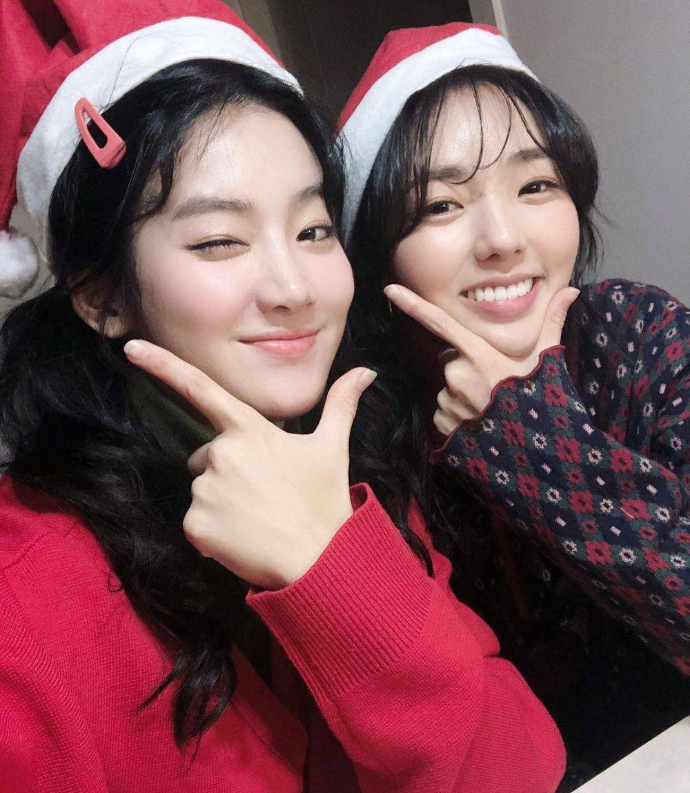 Chae Soo Bin dan Park Ju Hyun (instagram.com/charmgirl_1005)