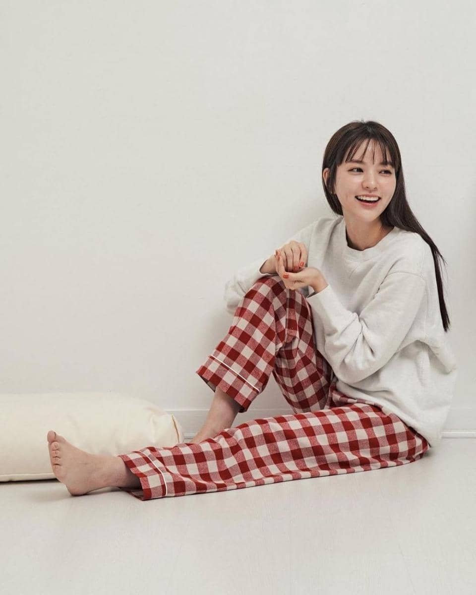 Nam Sang Ji (instagram.com/sangjisangji)