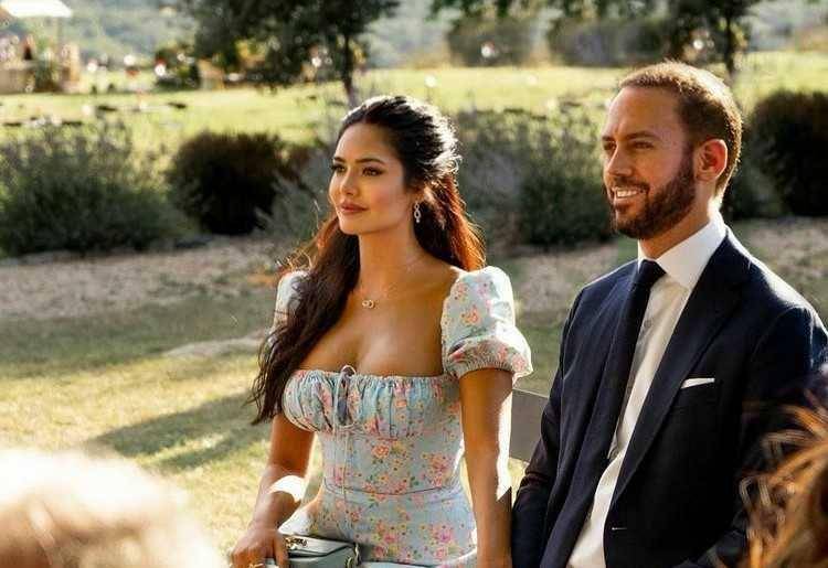 potret Esha Gupta dan kekasih (instagram.com/egupta)