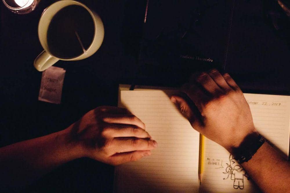 ilustrasi journaling (pexels.com/Isaac Taylor)