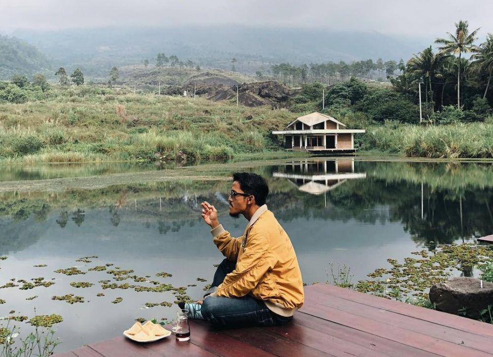 9 Potret Kafe Balong, Tempat Ngopi yang Lagi Hits di Garut
