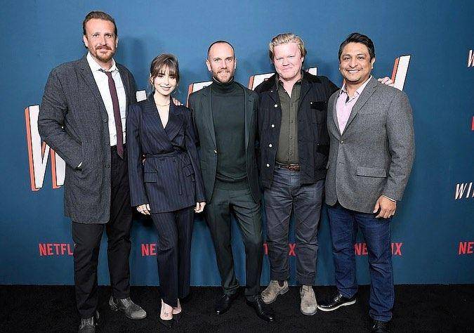 Potret Lilly Collins saat premier film Windfall. (instagram.com/lillyjcollins)