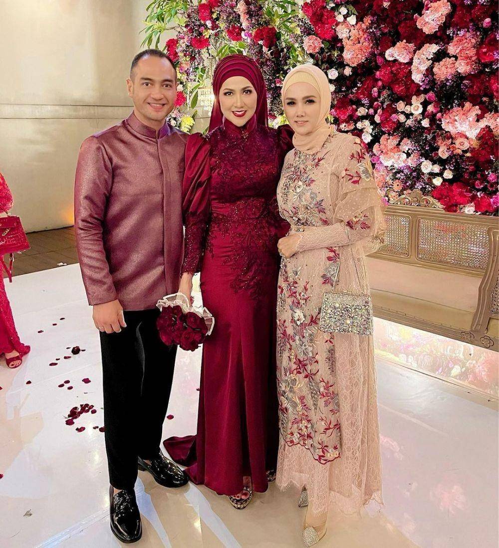 Mulan Jameela di syukuran pernikahan Venna Melinda. (Instagram.com/mulanjameela1)