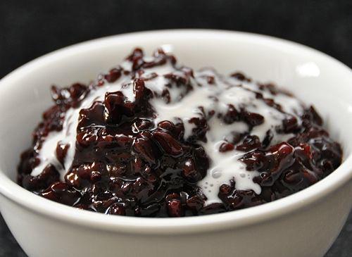 10 Macam Bubur di Indonesia, Cocok Jadi Santapan Hangat Musim Hujan
